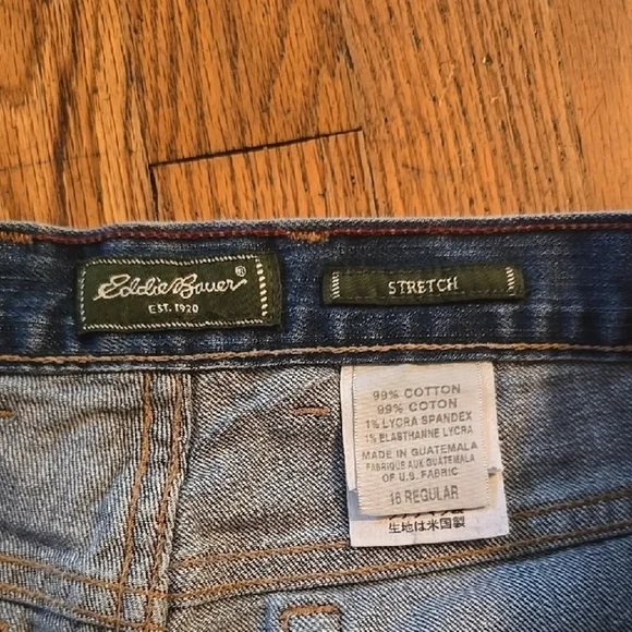 Eddie Bauer Deep Blue Jean Shorts 16 - Picture 2 of 3